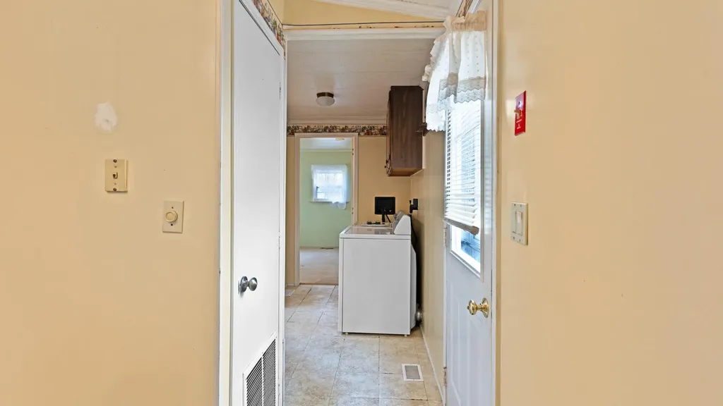 5 Westside Sebago Standish ME 04084