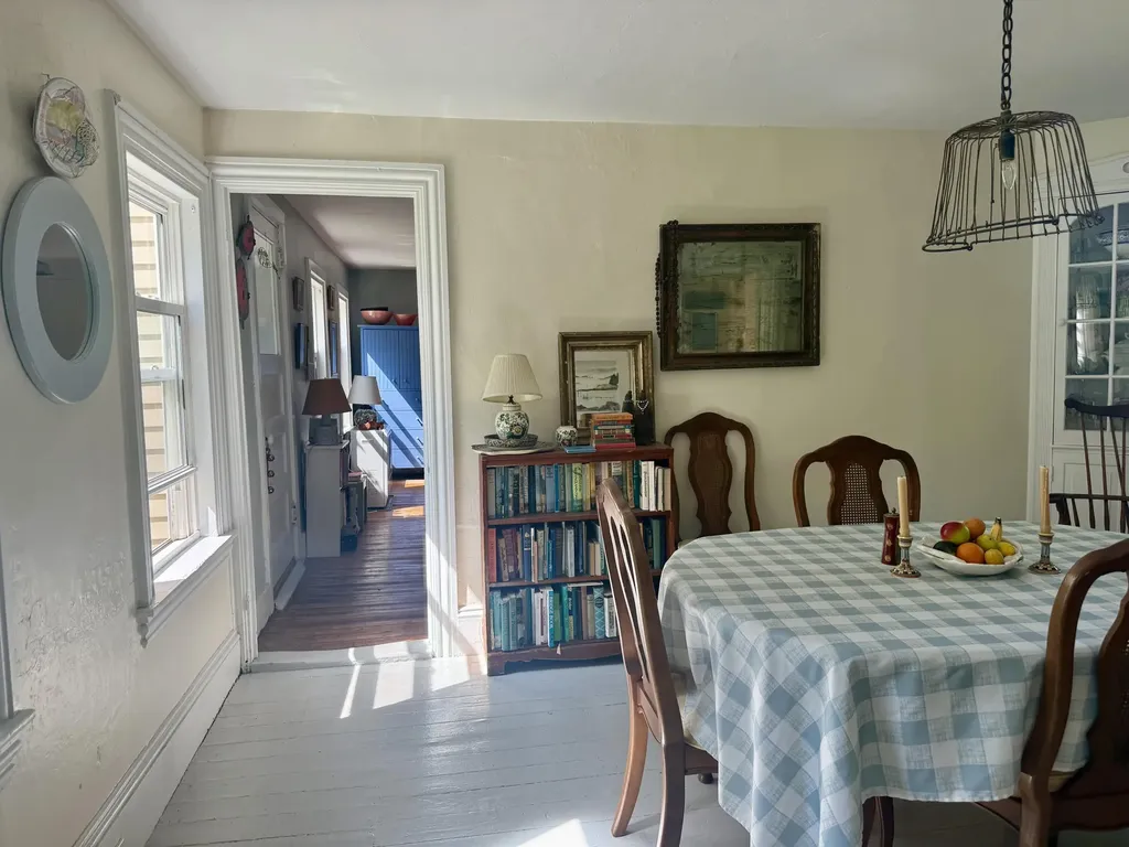 7 Mountain Street Vinalhaven ME 04863