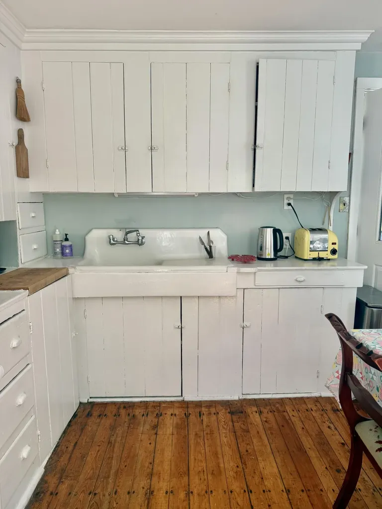 7 Mountain Street Vinalhaven ME 04863