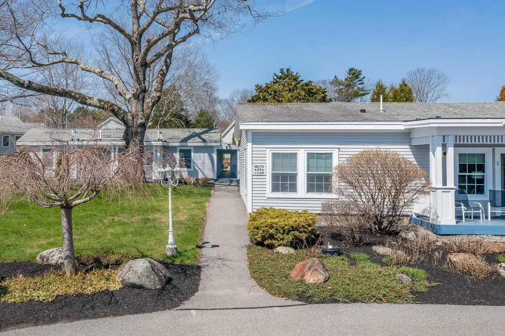 6 Hilltop Drive Rockport ME 04856