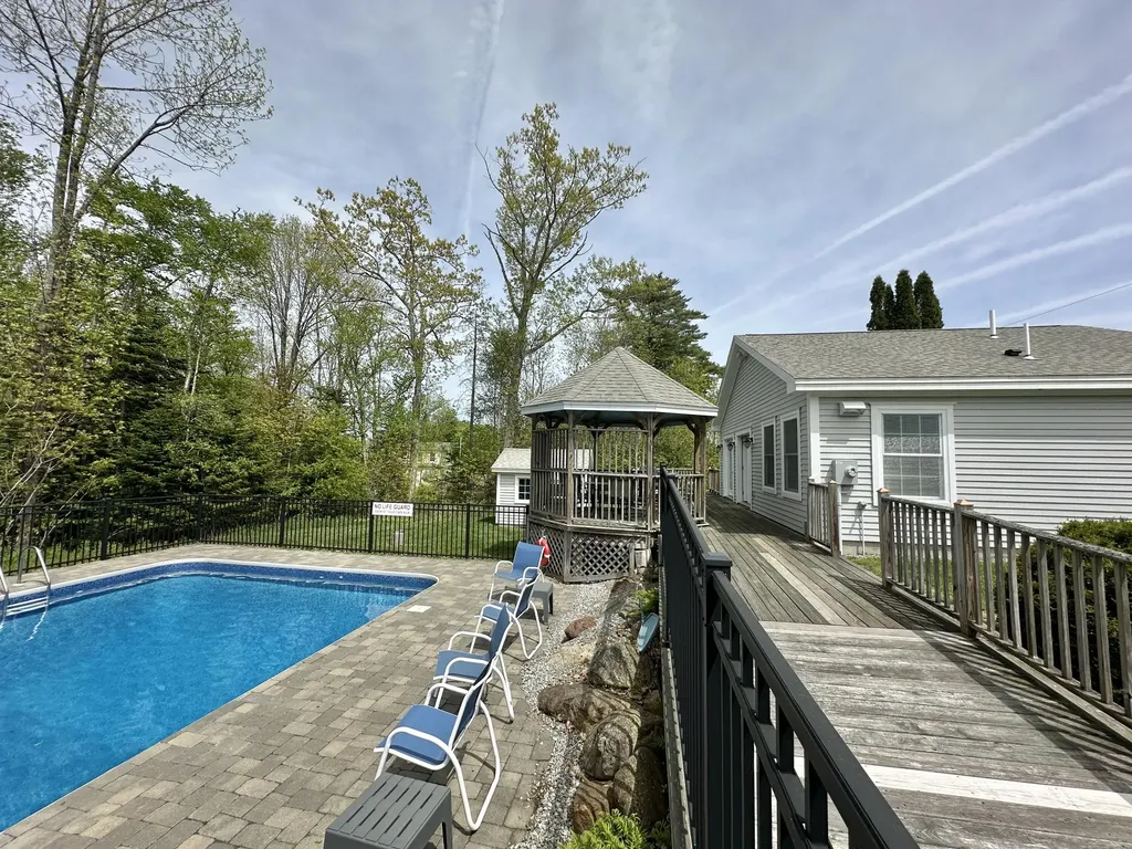 6 Hilltop Drive Rockport ME 04856