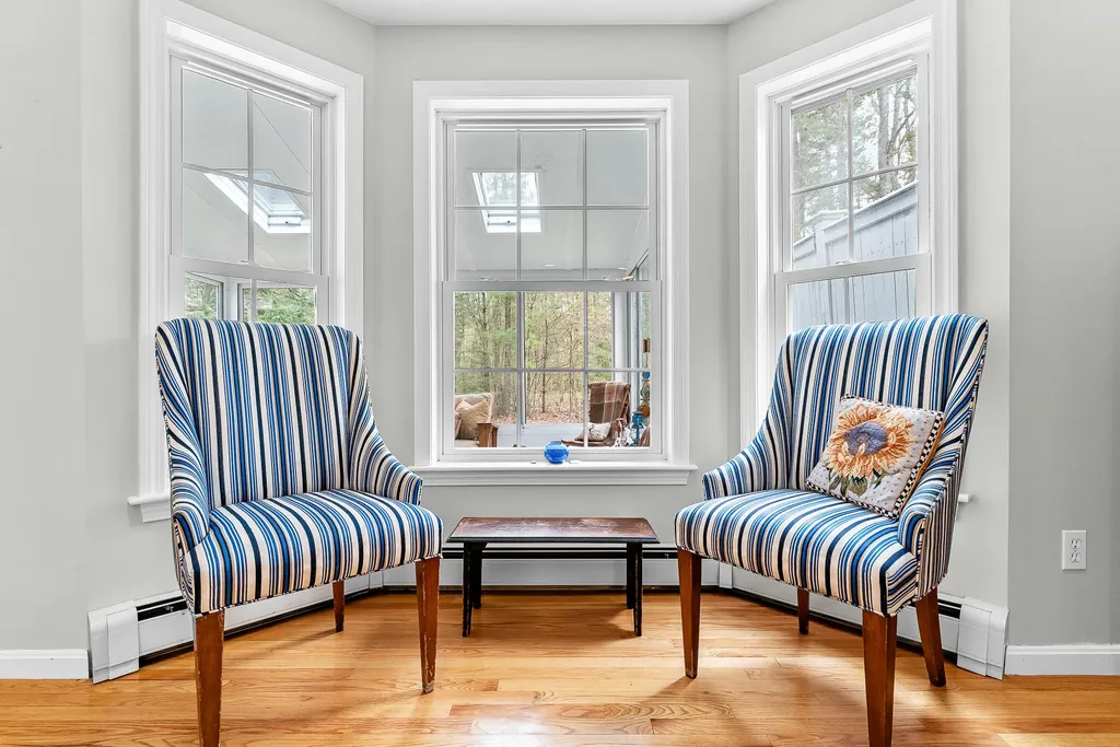 33 Stratford Place Kennebunk ME 04043