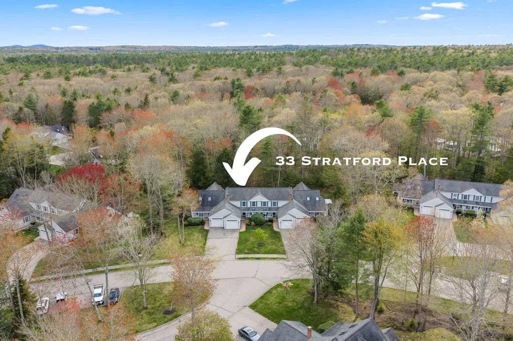 33 Stratford Place Kennebunk ME 04043