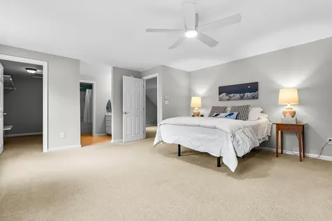 33 Stratford Place Kennebunk ME 04043