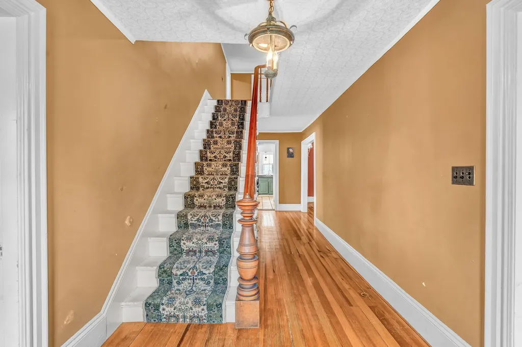 84 Johnson Road Gorham ME 04038