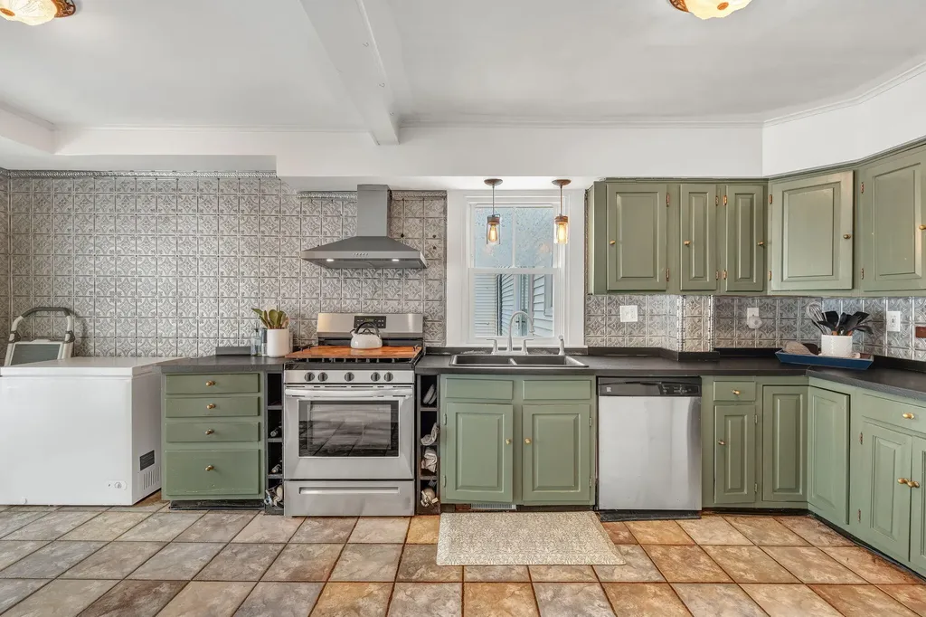 84 Johnson Road Gorham ME 04038
