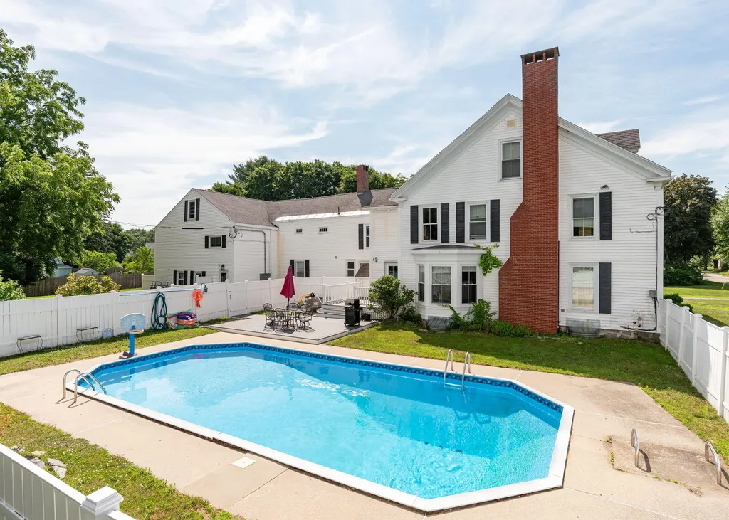 84 Johnson Road Gorham ME 04038