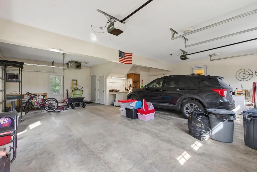 96 Beaulieu Drive Lyman ME 04002