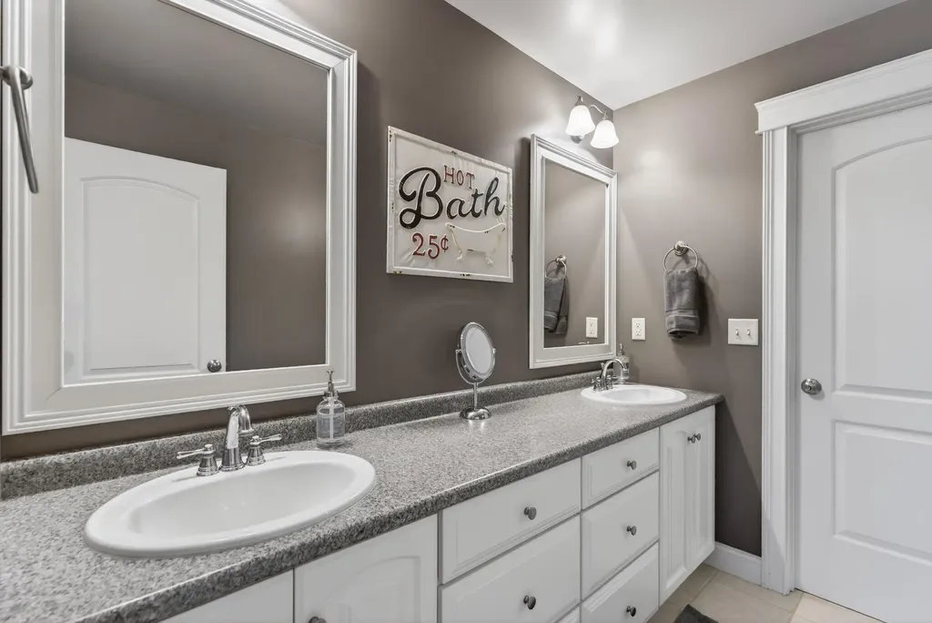 96 Beaulieu Drive Lyman ME 04002