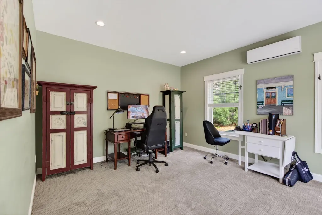 96 Beaulieu Drive Lyman ME 04002