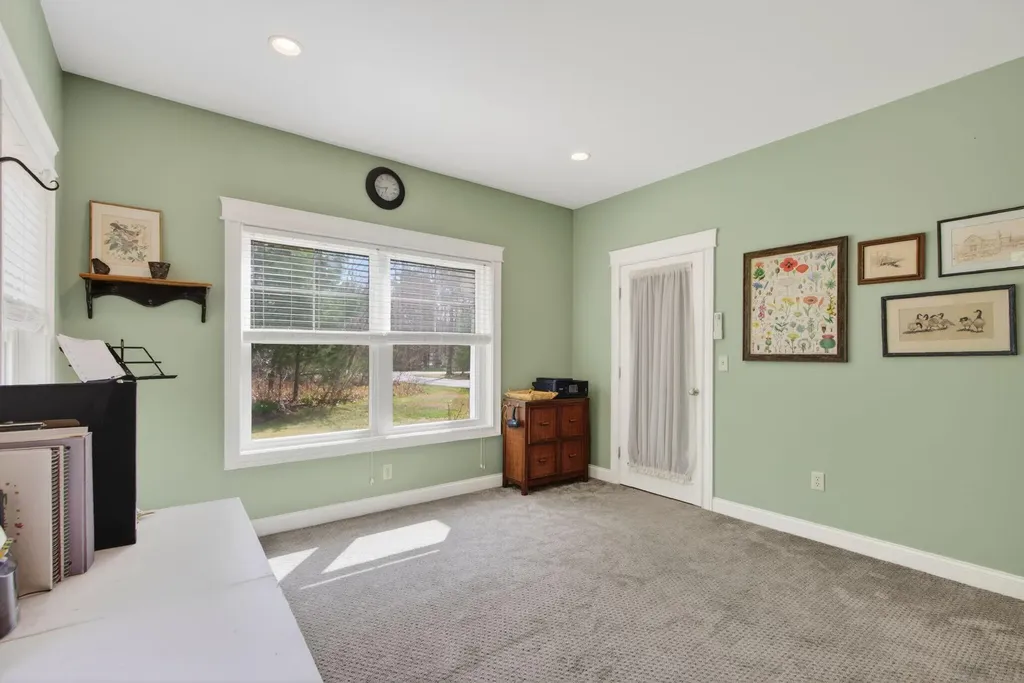 96 Beaulieu Drive Lyman ME 04002