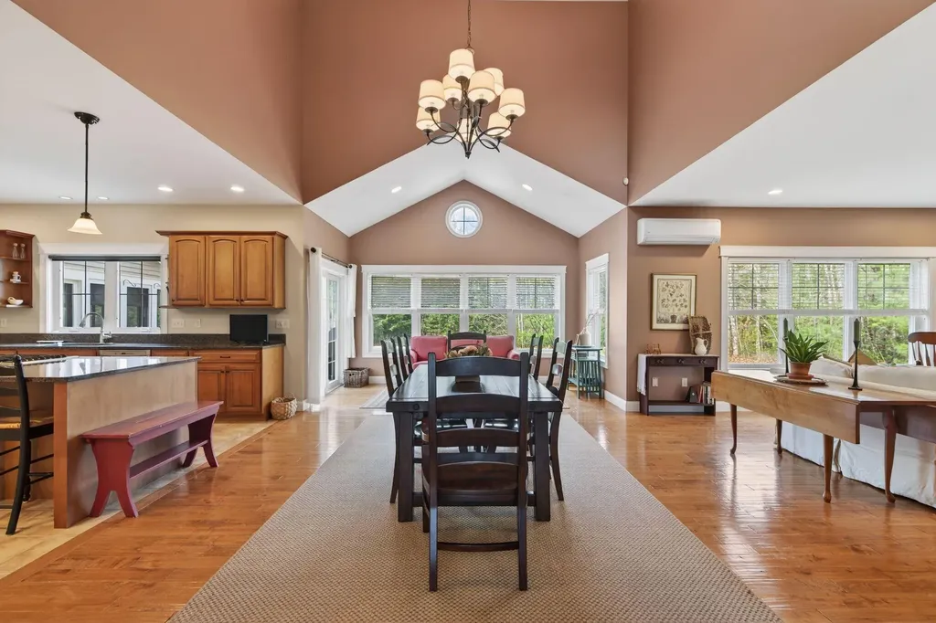 96 Beaulieu Drive Lyman ME 04002