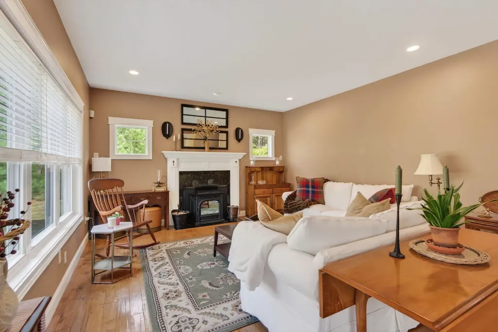 96 Beaulieu Drive Lyman ME 04002