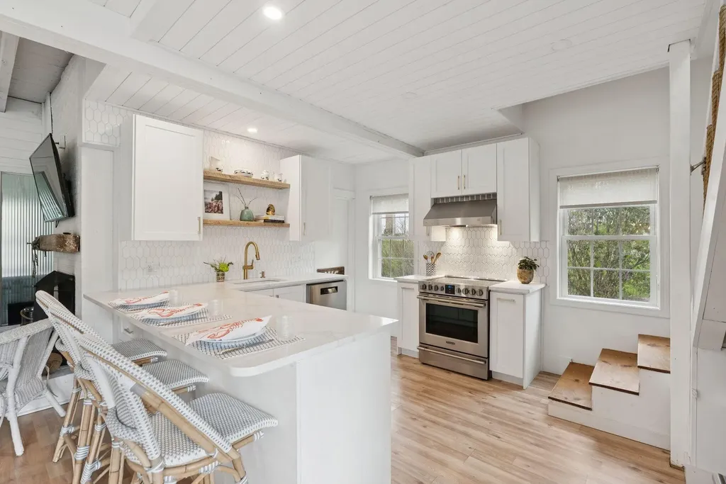 17 Sea Road Kennebunk ME 04043