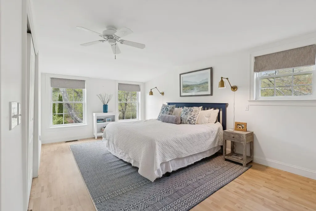 17 Sea Road Kennebunk ME 04043