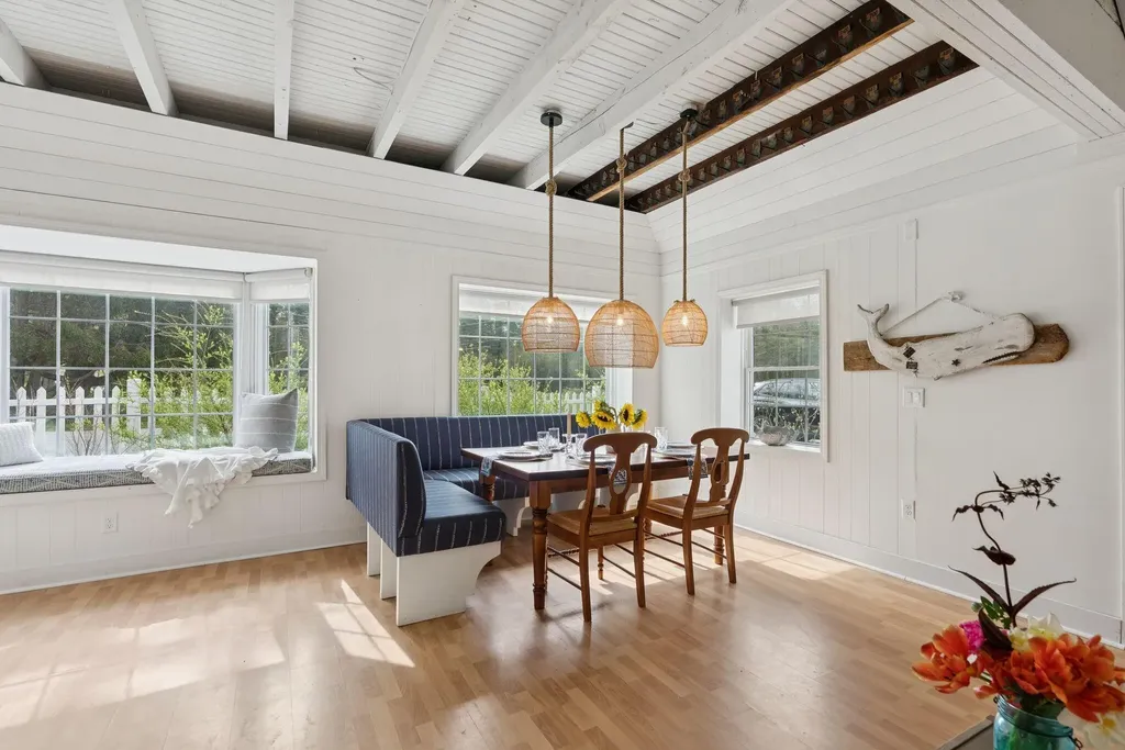 17 Sea Road Kennebunk ME 04043