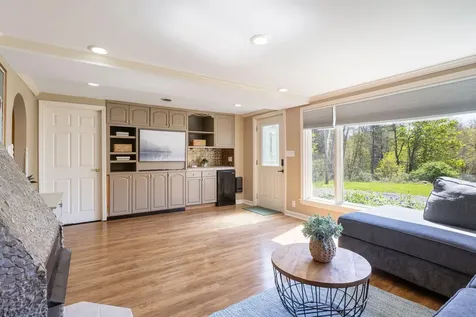 528 Bauneg Beg Hill Road North Berwick ME 03906