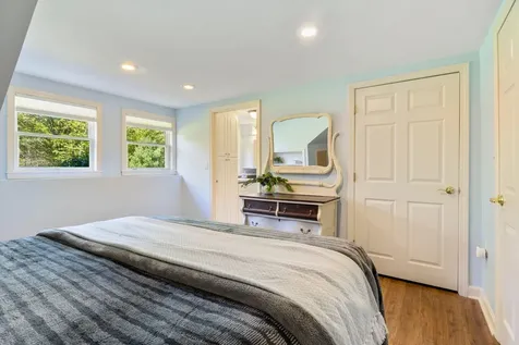528 Bauneg Beg Hill Road North Berwick ME 03906