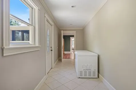 528 Bauneg Beg Hill Road North Berwick ME 03906