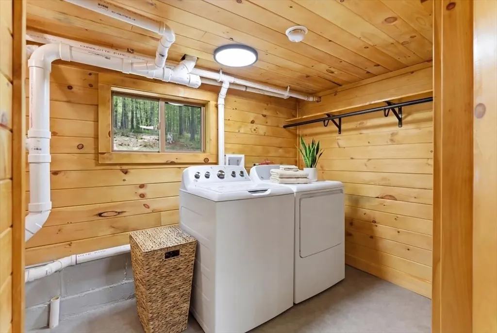 203 Belgrade Road Oakland ME 04963