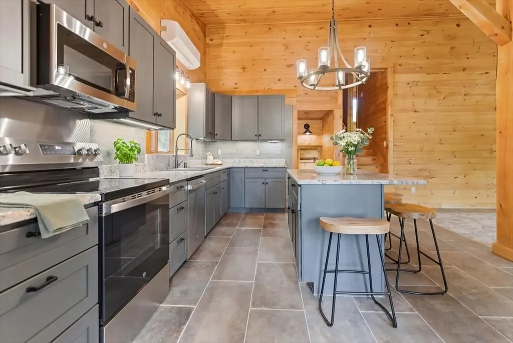 203 Belgrade Road Oakland ME 04963