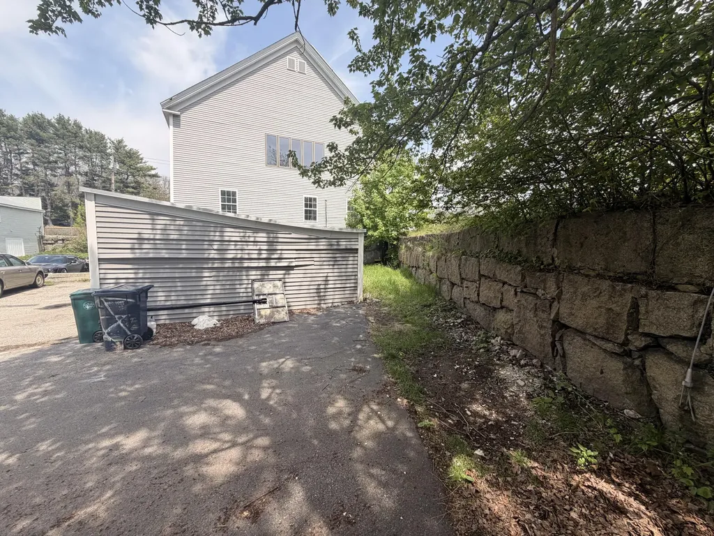 64-66 W Cutts Street Biddeford ME 04005