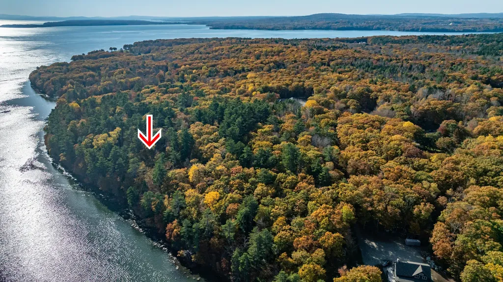 L72 Eastside Drive Verona Island ME 04416
