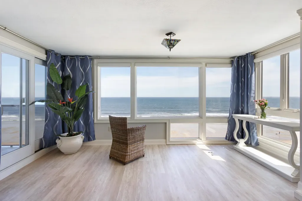 31 E Grand Avenue Old Orchard Beach ME 04064