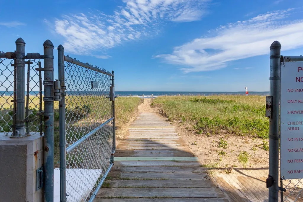 31 E Grand Avenue Old Orchard Beach ME 04064