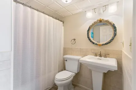 31 E Grand Avenue Old Orchard Beach ME 04064