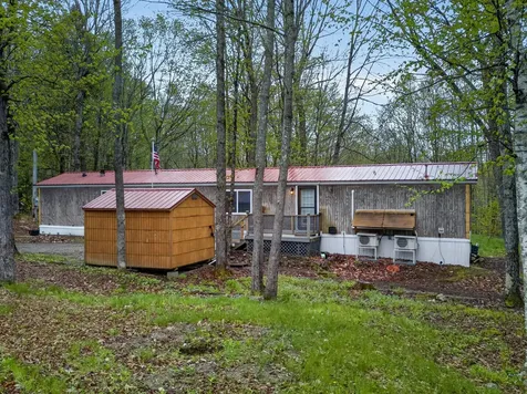 1051 Gardiner Road Wiscasset ME 04578