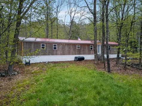 1051 Gardiner Road Wiscasset ME 04578