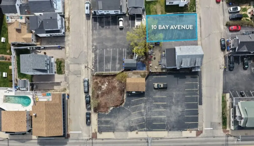95 W Grand Avenue Old Orchard Beach ME 04064