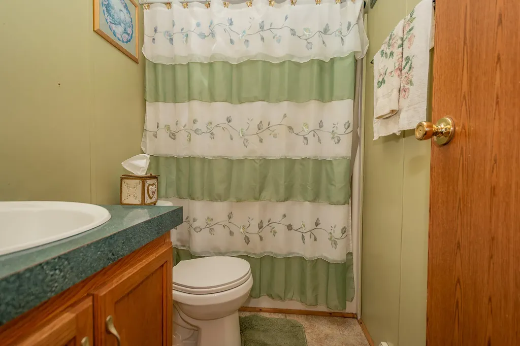 1299 Bangor Road Dover-foxcroft ME 04426