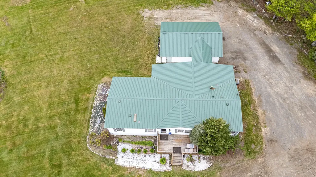 1299 Bangor Road Dover-foxcroft ME 04426