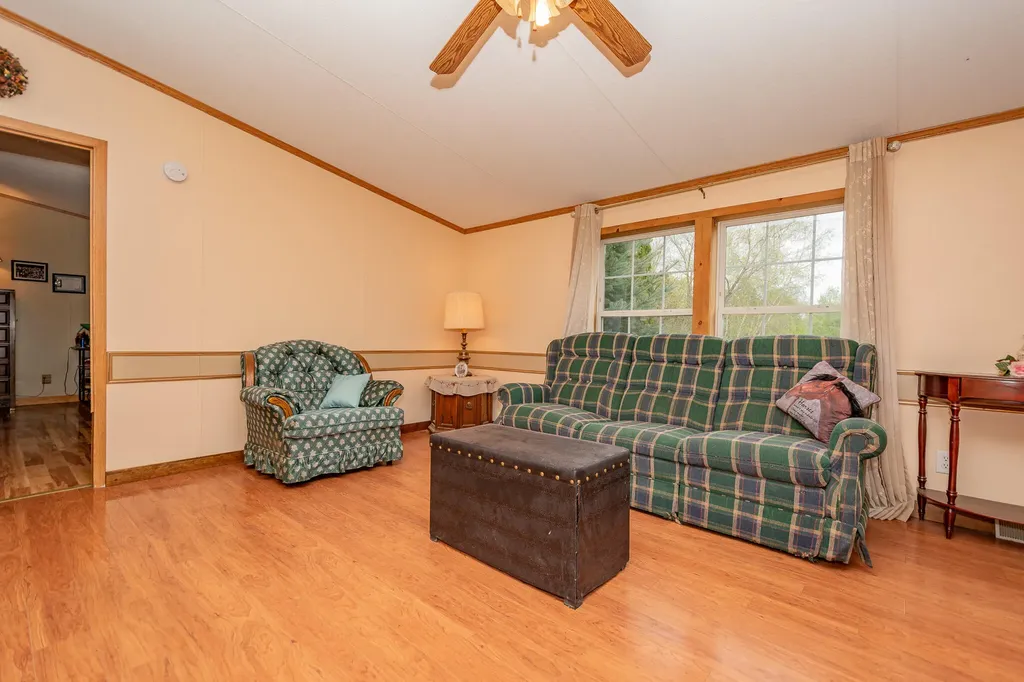 1299 Bangor Road Dover-foxcroft ME 04426