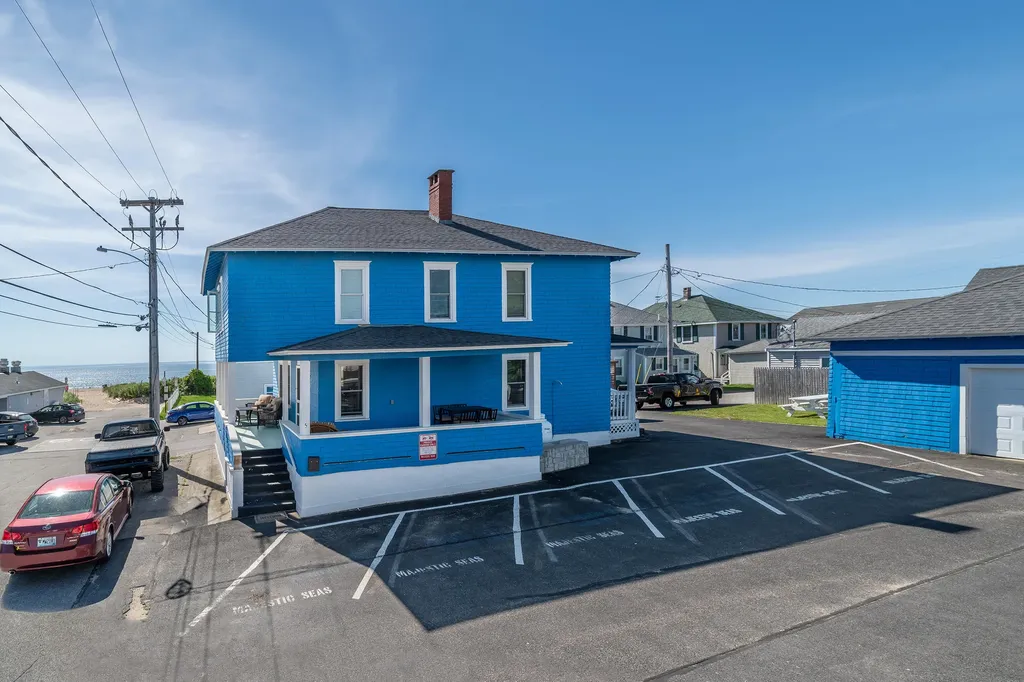 5 4th Avenue Old Orchard Beach ME 04064