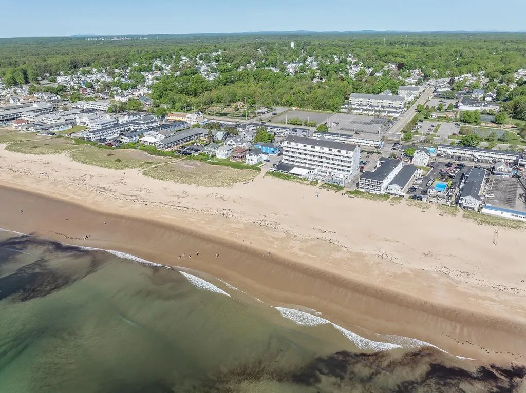 5 4th Avenue Old Orchard Beach ME 04064