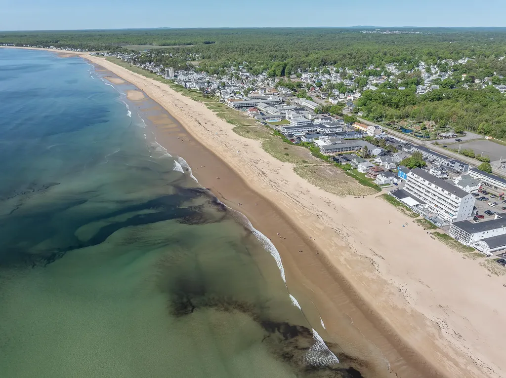5 4th Avenue Old Orchard Beach ME 04064