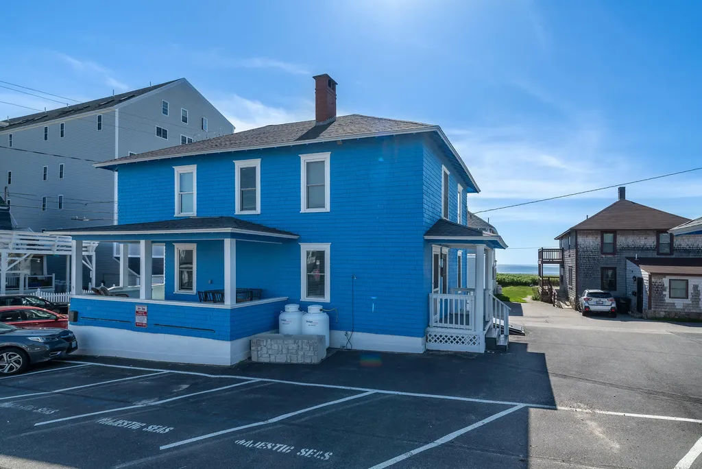 5 4th Avenue Old Orchard Beach ME 04064