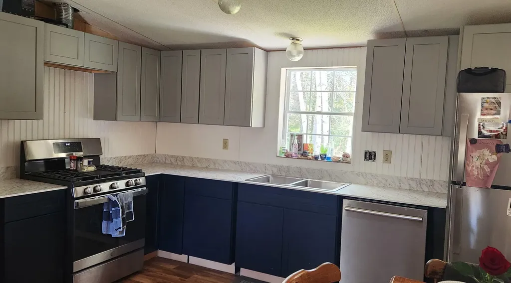 18 Davids Way Stonington ME 04681