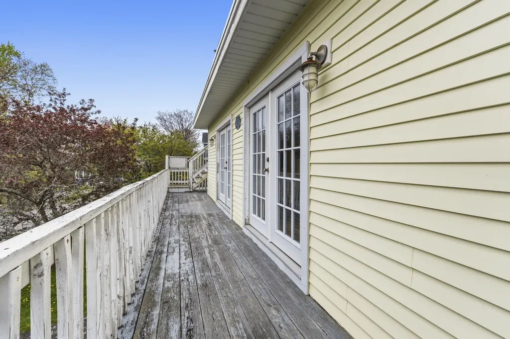 32 Parlin Road York ME 03909