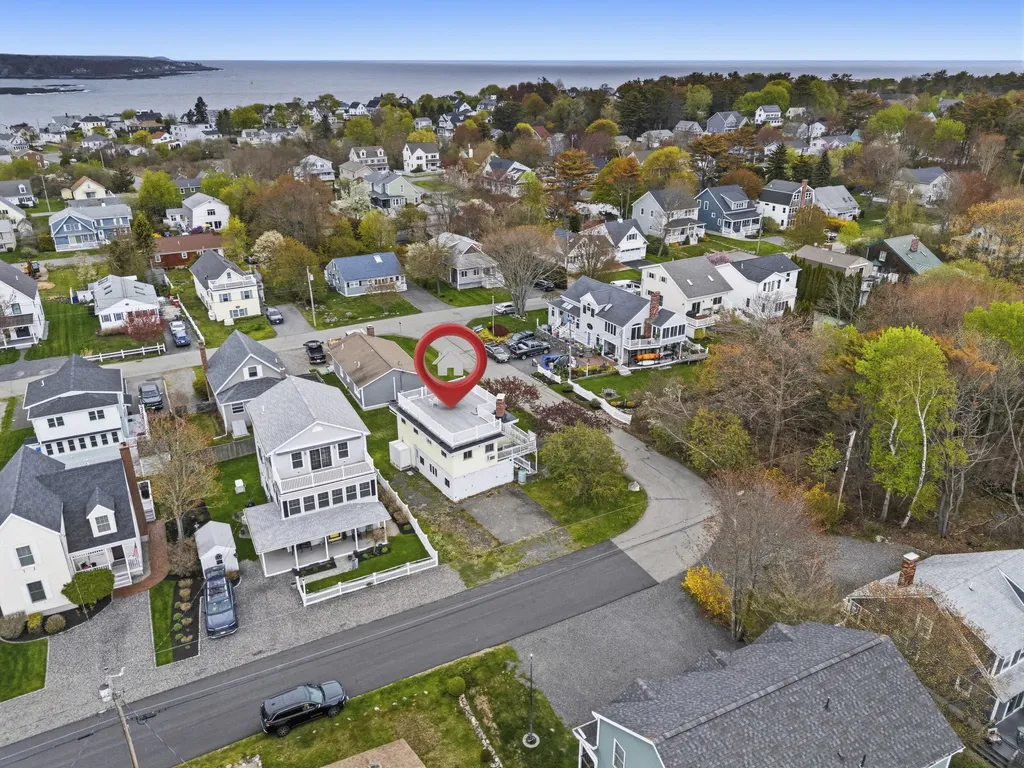 32 Parlin Road York ME 03909