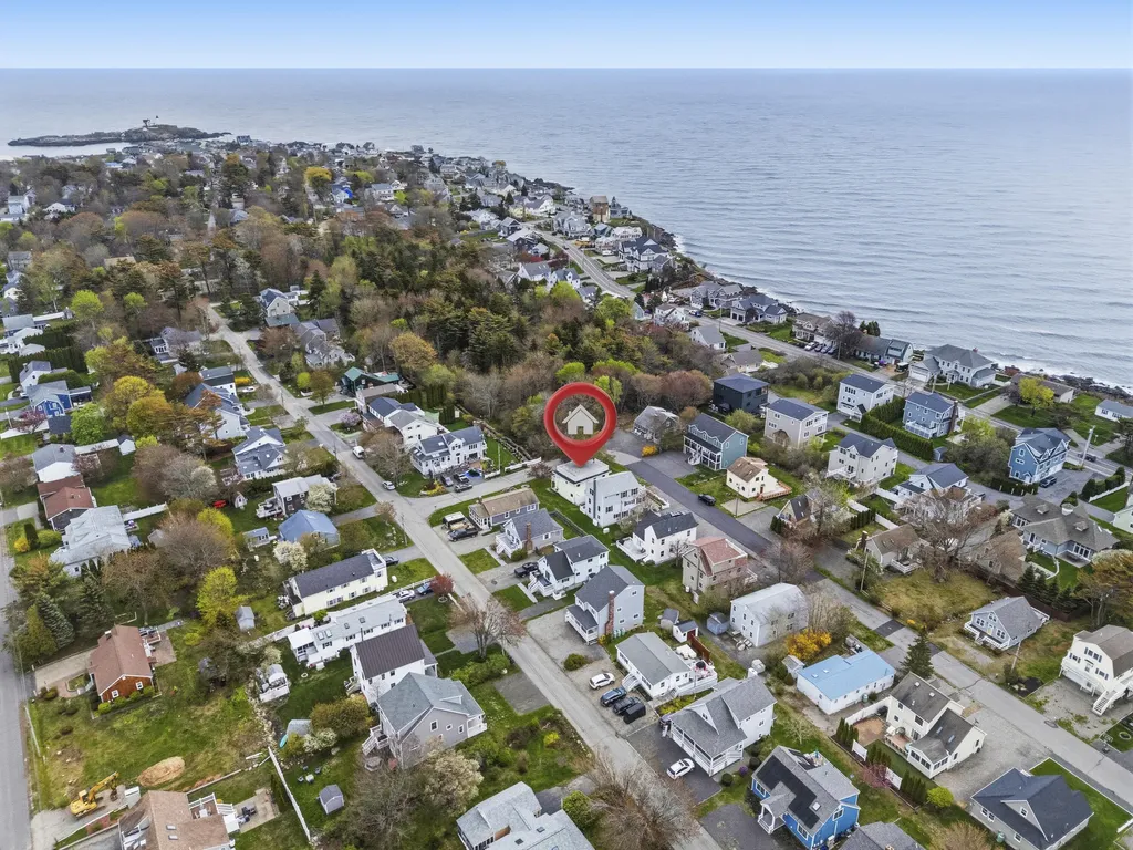 32 Parlin Road York ME 03909