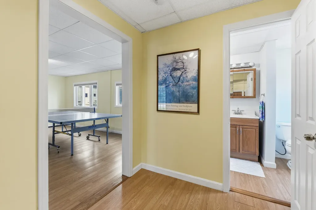 32 Parlin Road York ME 03909