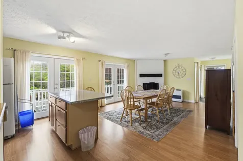 32 Parlin Road York ME 03909