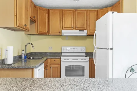 32 Parlin Road York ME 03909