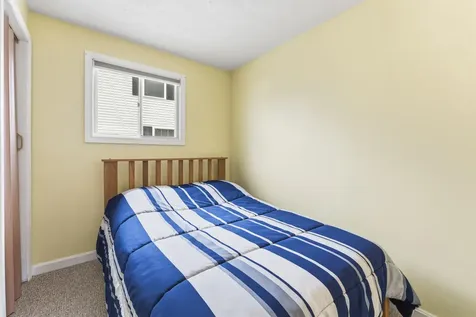 32 Parlin Road York ME 03909