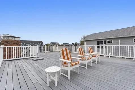 32 Parlin Road York ME 03909