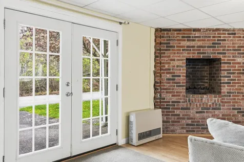 32 Parlin Road York ME 03909